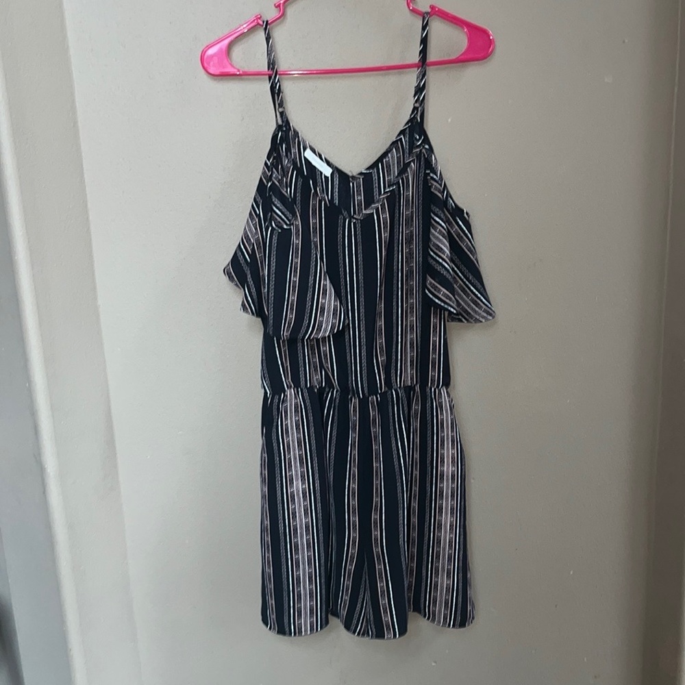 💚 Women’s Patterned Romper